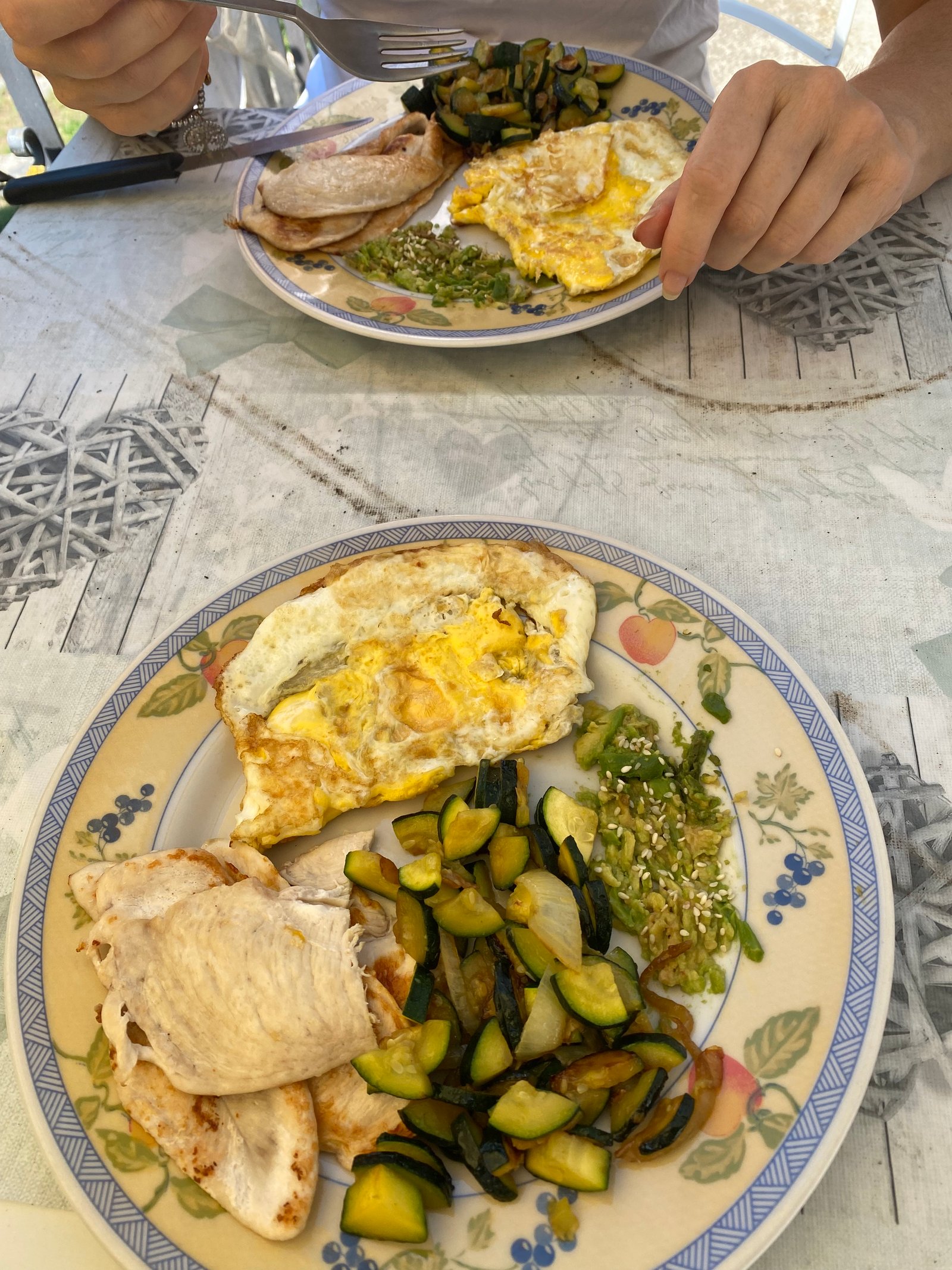 Colazione con uova all'occhio di bue — la nostra colazione di stamattina